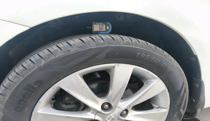 2011 Hyundai Verna FLUIDIC 1.6 VTVT SX, CNG, Manual, 1,31,709 km, tyre