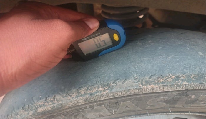 2021 Maruti Eeco 5 STR WITH A/C+HTR CNG, CNG, Manual, 1,28,537 km, tyre