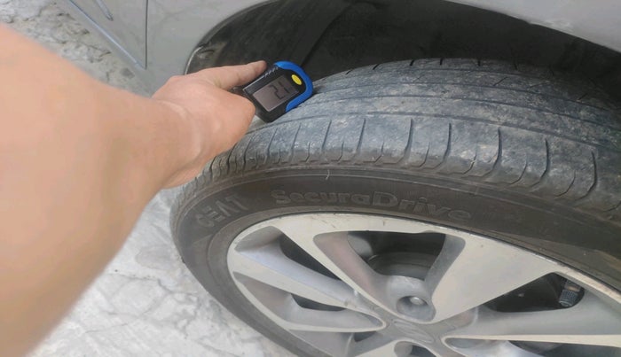 2015 Hyundai Elite i20 ASTA 1.2, Petrol, Manual, 80,294 km, tyre