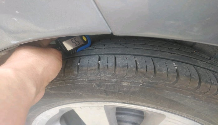 2015 Hyundai Elite i20 ASTA 1.2, Petrol, Manual, 80,294 km, tyre