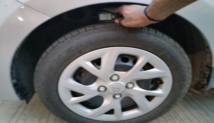 2017 Hyundai Grand i10 SPORTZ 1.2 KAPPA VTVT, Petrol, Manual, 6,001 km, tyre