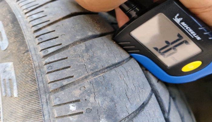 2016 Tata Zest XT 90PS DIESEL, Diesel, Manual, 1,30,333 km, tyre