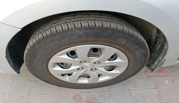 2015 Hyundai Elite i20 SPORTZ 1.2, Petrol, Manual, 52,791 km, tyre