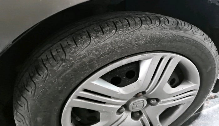 2011 Honda City 1.5L I-VTEC S MT, CNG, Manual, 96,071 km, tyre