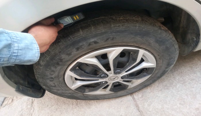 2018 Maruti Dzire VDI, Diesel, Manual, 74,848 km, tyre