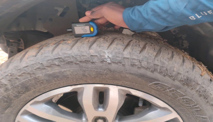 2017 Ford Endeavour TITANIUM 3.2 4X4 AT, Diesel, Automatic, 85,739 km, tyre