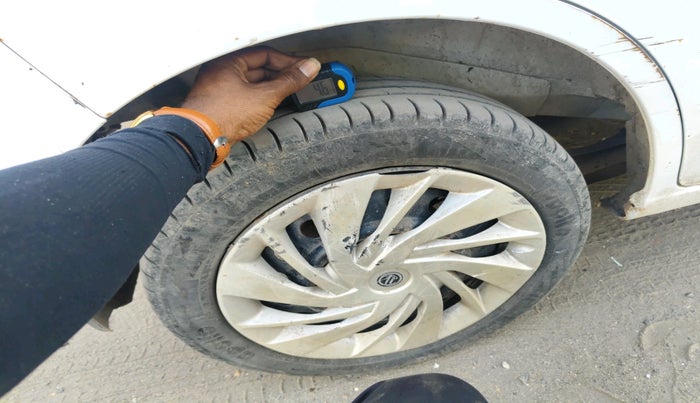 2014 Maruti Wagon R 1.0 VXI, CNG, Manual, 78,574 km, tyre