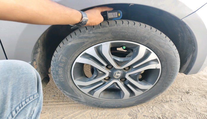 2019 Tata Tiago XZA PETROL, Petrol, Automatic, 88,066 km, tyre