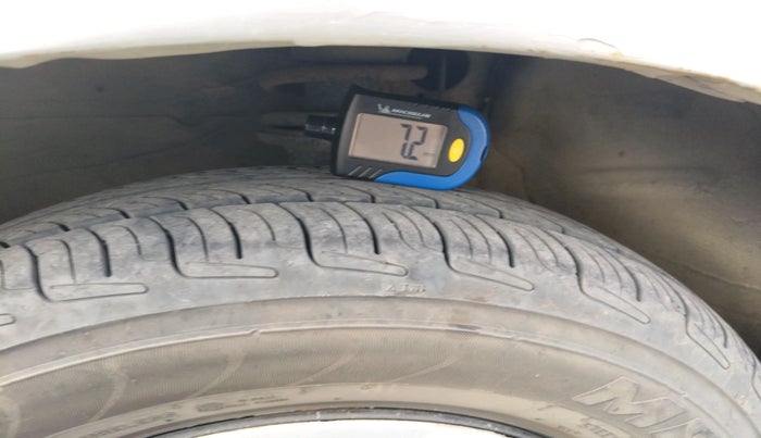 2013 Maruti Alto 800 LXI, Petrol, Manual, 1,46,408 km, tyre