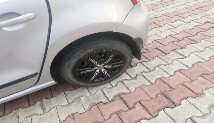 2013 Volkswagen Polo COMFORTLINE 1.2L PETROL, Petrol, Manual, 77,794 km, tyre