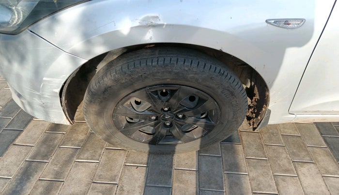 2016 Hyundai Elite i20 MAGNA 1.4 CRDI, Diesel, Manual, 1,46,018 km, tyre