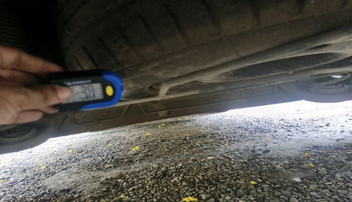 2017 Renault Duster RXL PETROL, Petrol, Manual, 28,686 km, tyre