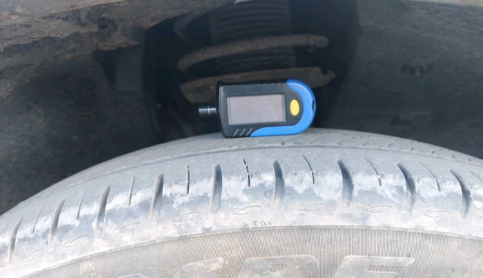 2023 Tata PUNCH PURE MT, Petrol, Manual, 30,474 km, tyre