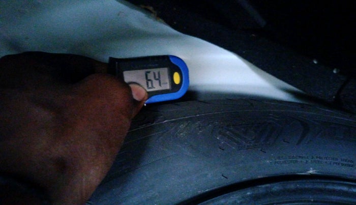 2023 Maruti FRONX DELTA 1.2 AGS, Petrol, Automatic, 25,338 km, tyre