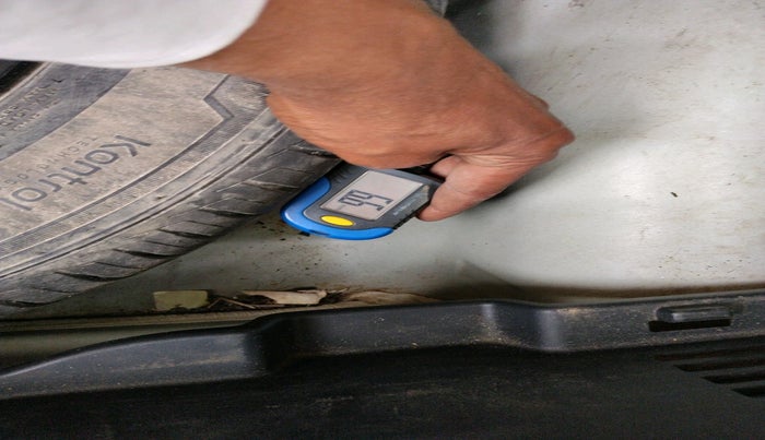 2019 Hyundai VENUE SX PLUS 1.0 TURBO DCT, Petrol, Automatic, 63,629 km, tyre