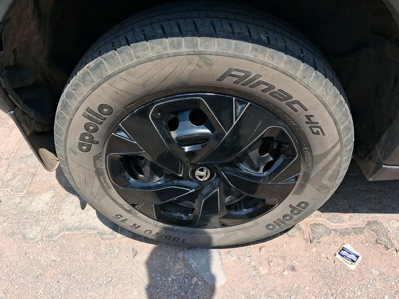 2022 Tata PUNCH PURE MT, Petrol, Manual, 49,706 km, tyre
