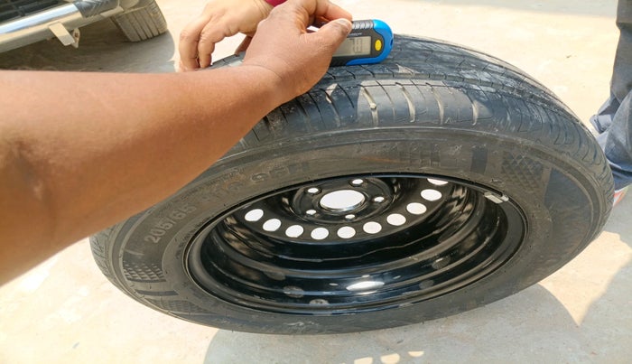 2020 Hyundai Creta E 1.5 DIESEL, Diesel, Manual, 98,996 km, tyre