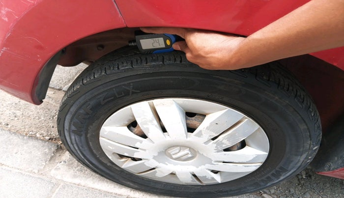 2015 Maruti Alto 800 LXI CNG, CNG, Manual, 1,18,300 km, tyre