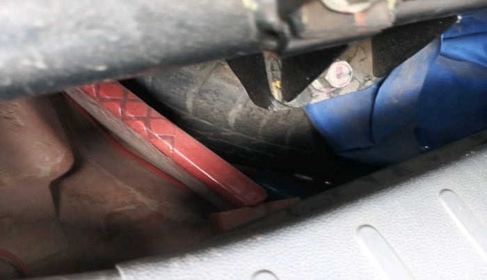 2015 Maruti Alto 800 LXI CNG, CNG, Manual, 1,18,300 km, tyre