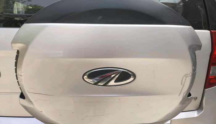 2017 Mahindra TUV300 T4, Diesel, Manual, 60,049 km, tyre