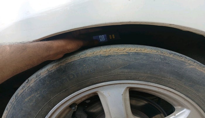 2011 Honda Civic 1.8L I-VTEC S MT, Petrol, Manual, 87,036 km, tyre