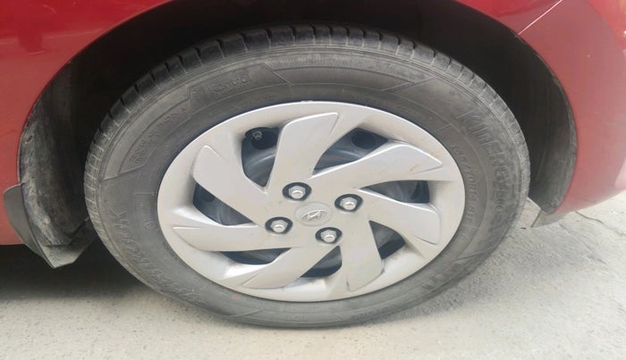 2019 Hyundai NEW SANTRO SPORTZ AMT, Petrol, Automatic, 26,711 km, tyre