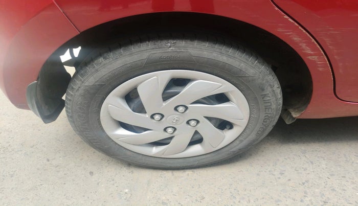 2019 Hyundai NEW SANTRO SPORTZ AMT, Petrol, Automatic, 26,711 km, tyre