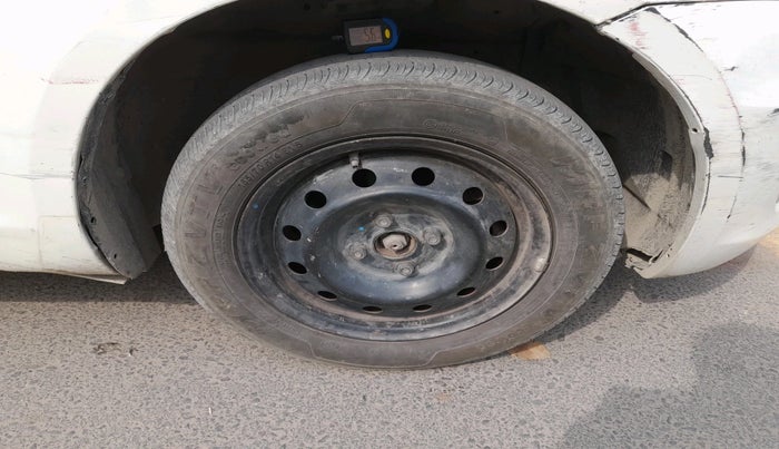 2014 Maruti Swift VDI, Diesel, Manual, 99,318 km, tyre