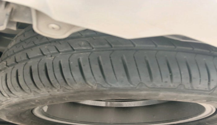 2024 MG GLOSTER SAVVY 2.0 TURBO 6 STR 2WD, Diesel, Automatic, 22,670 km, tyre