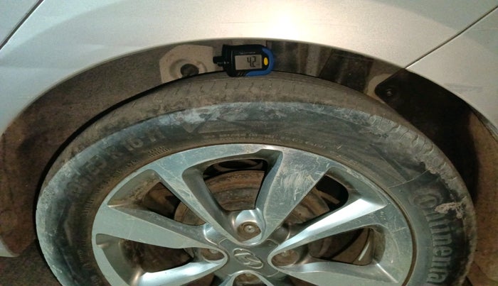 2014 Hyundai Elite i20 ASTA 1.2, CNG, Manual, 1,23,701 km, tyre