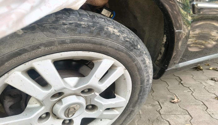 2012 Tata Aria PRIDE 4X4, Diesel, Manual, 1,08,000 km, tyre