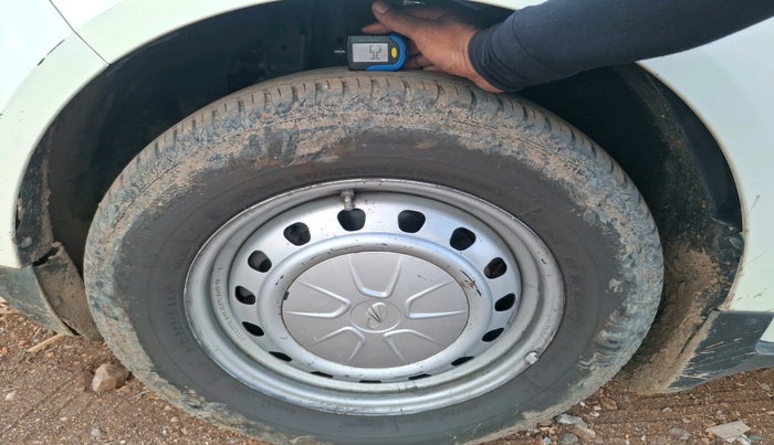 2020 Mahindra MARAZZO M2 8 STR, Diesel, Manual, 93,655 km, tyre