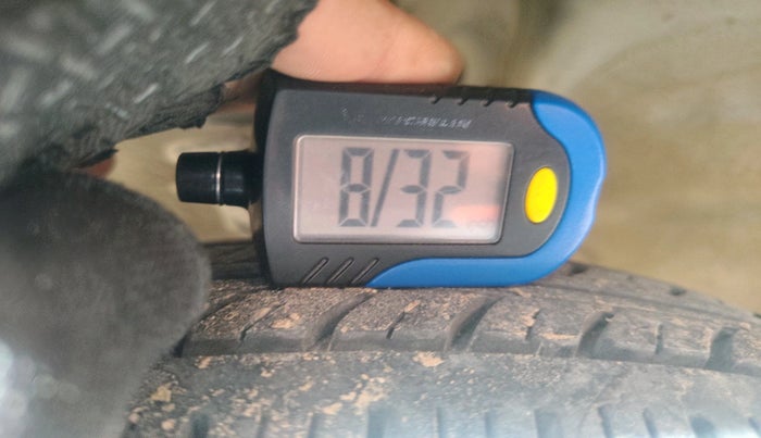 2011 Maruti Alto LXI, Petrol, Manual, 36,355 km, tyre