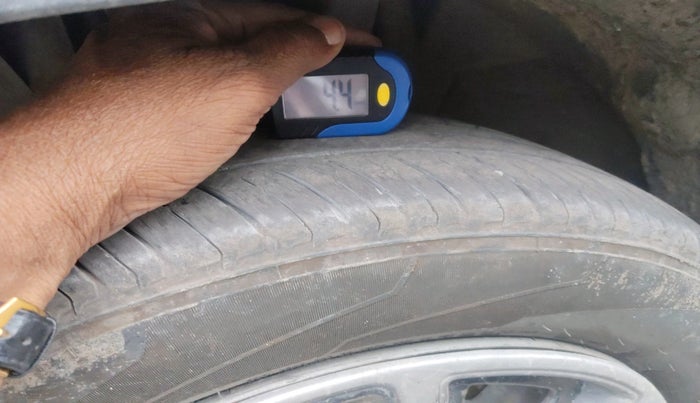 2021 Nissan MAGNITE XE, Petrol, Manual, 45,473 km, tyre