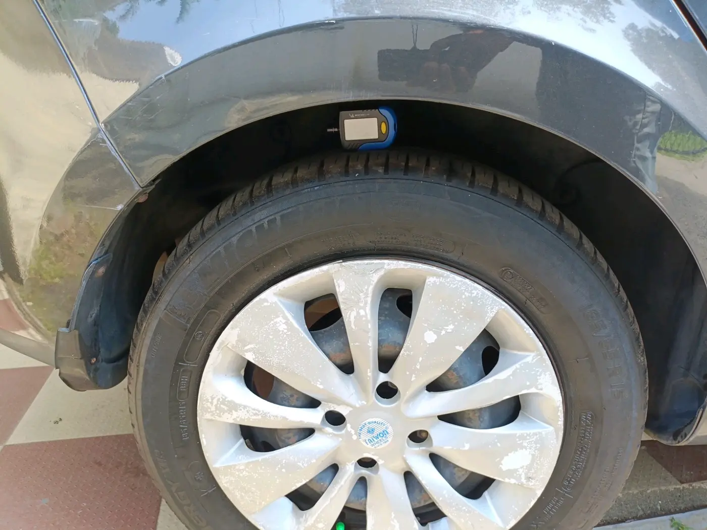 2015 Tata Zest XMA F-TRONIC DIESEL, Diesel, Automatic, 1,52,966 km, tyre