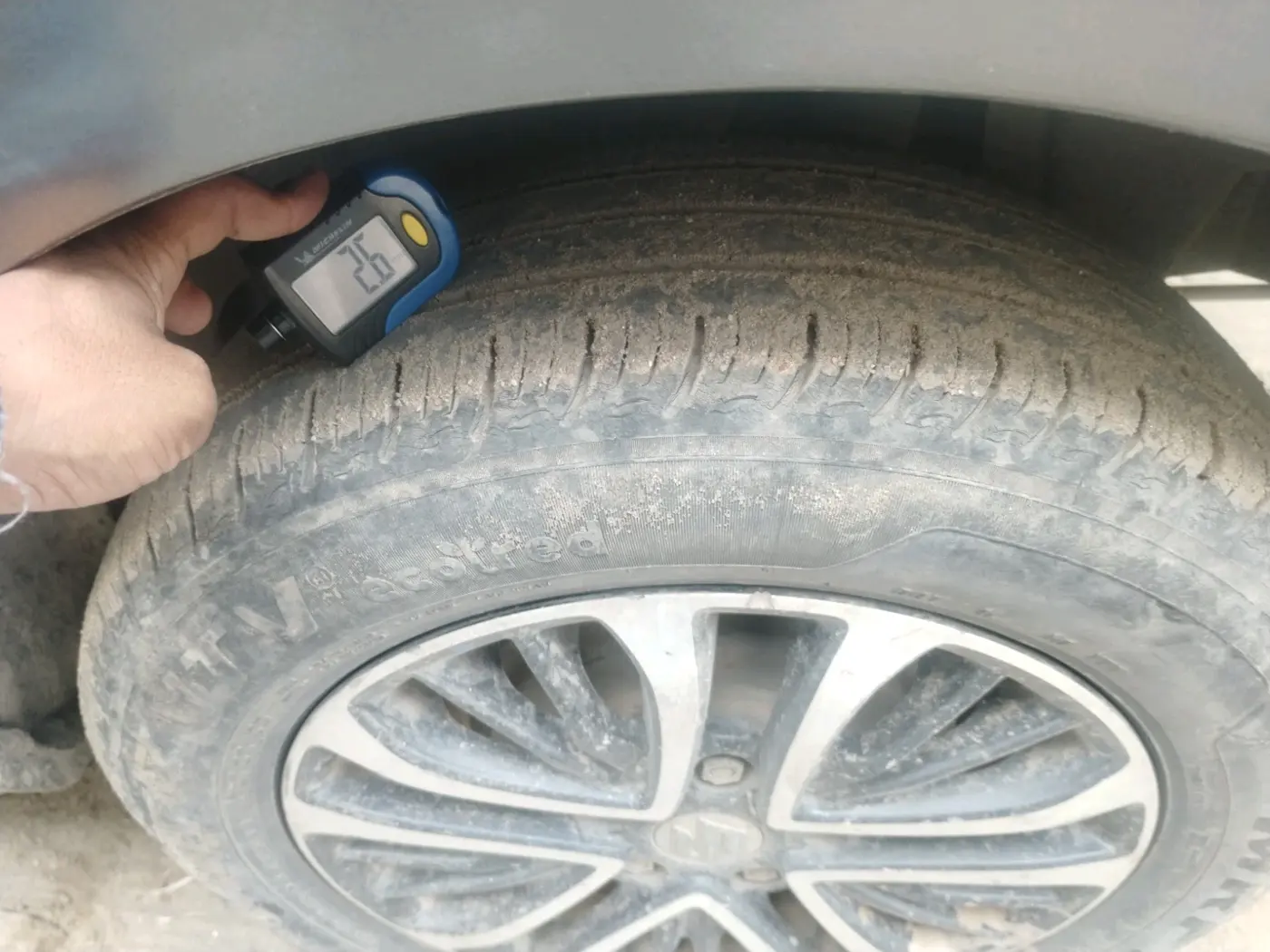 2022 Maruti Ertiga   VXI (O) CNG, CNG, Manual, 75,150 km, tyre