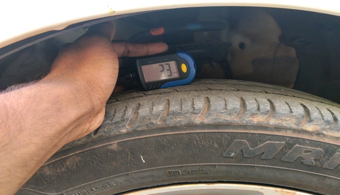 2017 Hyundai Elite i20 ASTA 1.4 CRDI, Diesel, Manual, 2,52,107 km, tyre