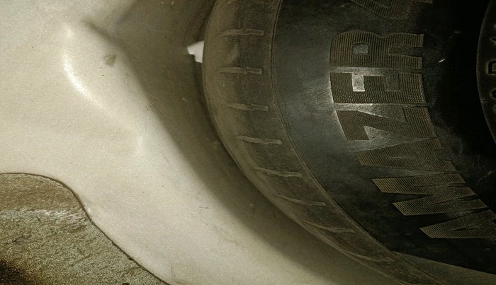 2013 Maruti Ritz VDI, Diesel, Manual, 1,57,649 km, tyre