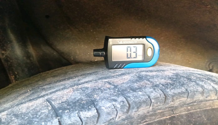 2019 Hyundai VENUE SX 1.0 TURBO, Petrol, Manual, 38,403 km, tyre