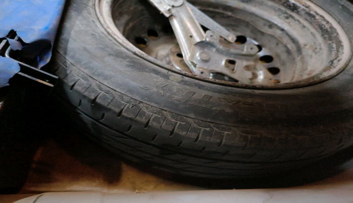 2014 Honda Amaze 1.2L I-VTEC S, Petrol, Manual, 73,746 km, tyre