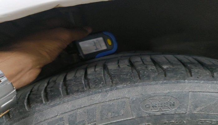 2014 Honda Amaze 1.2L I-VTEC S, Petrol, Manual, 73,746 km, tyre