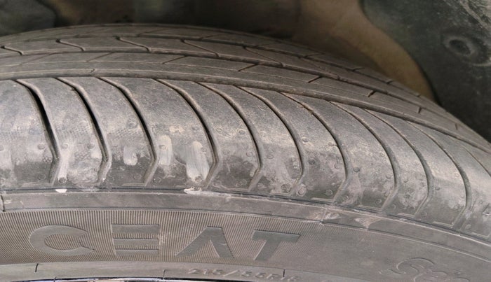 2021 MG HECTOR SHARP 2.0 DIESEL, Diesel, Manual, 1,03,302 km, tyre