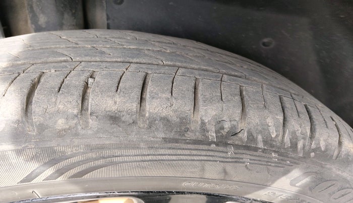 2021 MG HECTOR SHARP 2.0 DIESEL, Diesel, Manual, 1,03,302 km, tyre