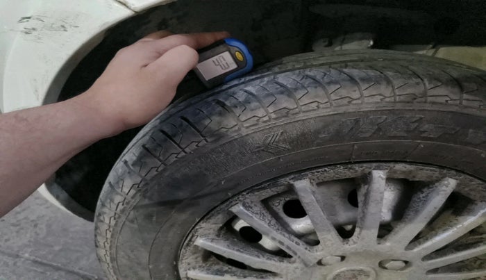 2019 Maruti Swift LXI, Petrol, Manual, 69,250 km, tyre