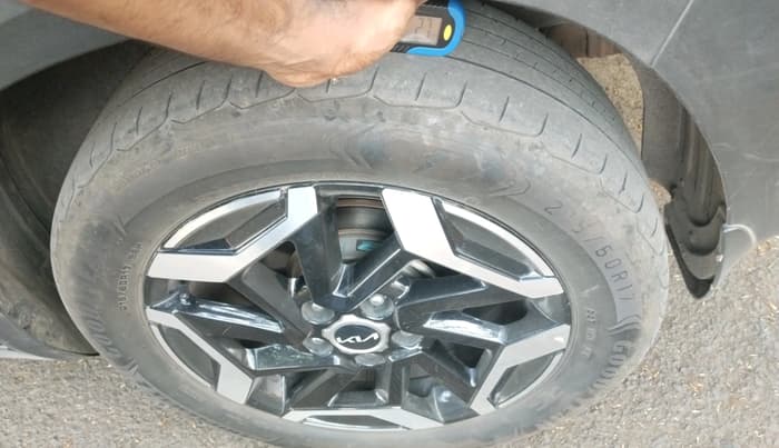 2023 KIA SELTOS  HTX PLUS 1.5 TURBO PETROL IMT, Petrol, Manual, 29,226 km, tyre