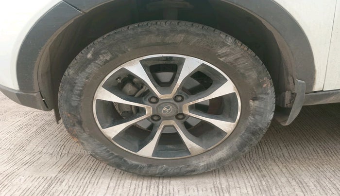 2021 Tata NEXON XZ PLUS PETROL SUNROOF, Petrol, Manual, 61,913 km, tyre