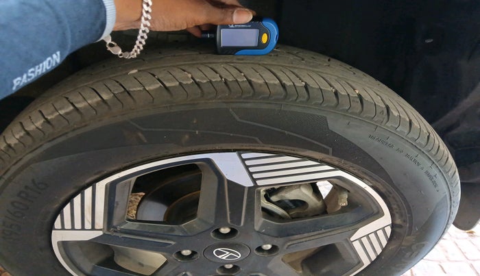 2024 Tata PUNCH EV EMPOWERED PLUS S LONG RANGE 7.2 FAST CHARGER, Electric, Automatic, 53,655 km, tyre