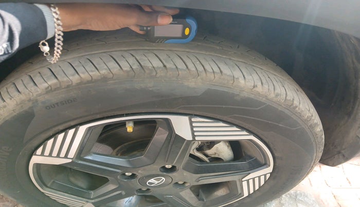 2024 Tata PUNCH EV EMPOWERED PLUS S LONG RANGE 7.2 FAST CHARGER, Electric, Automatic, 53,655 km, tyre