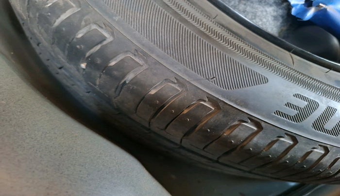 2022 Hyundai NEW I20 ASTA (O) 1.5 CRDI MT, Diesel, Manual, 82,592 km, tyre