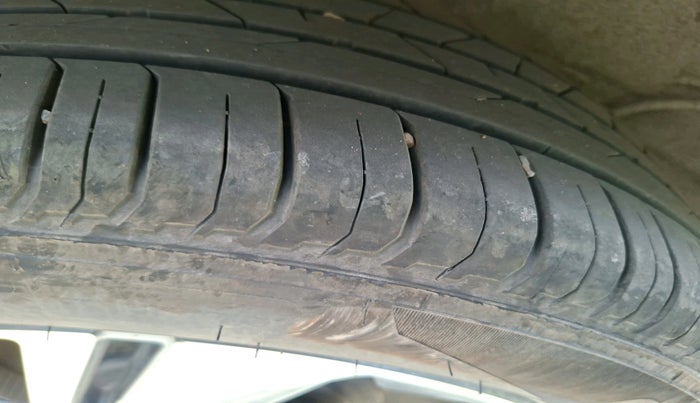 2022 Hyundai NEW I20 ASTA (O) 1.5 CRDI MT, Diesel, Manual, 82,592 km, tyre